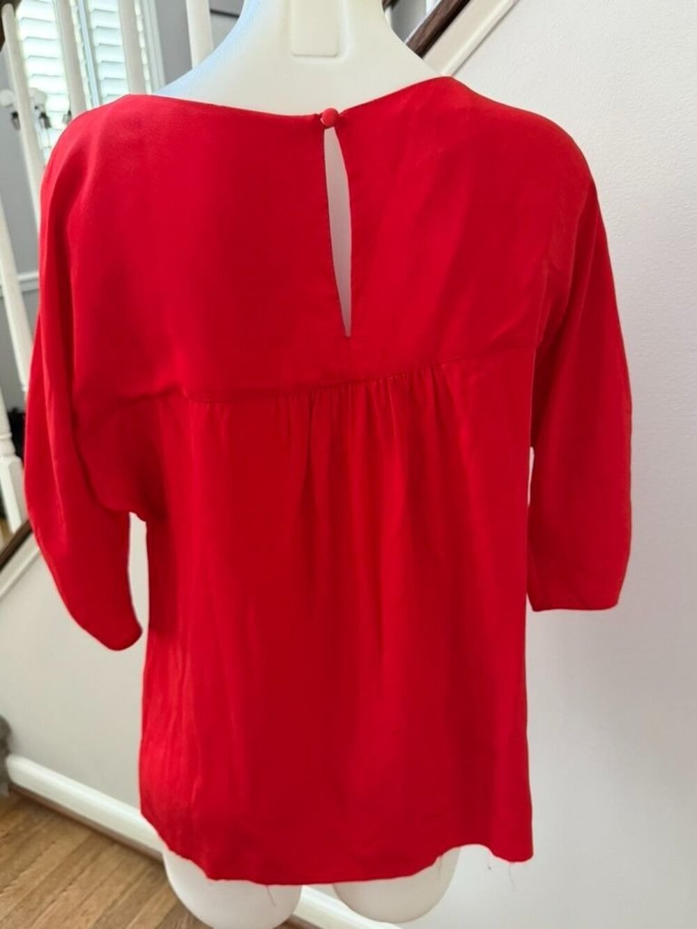 Tibi Red Silk Embroidered Blouse Size 6 - Picture 4 of 4